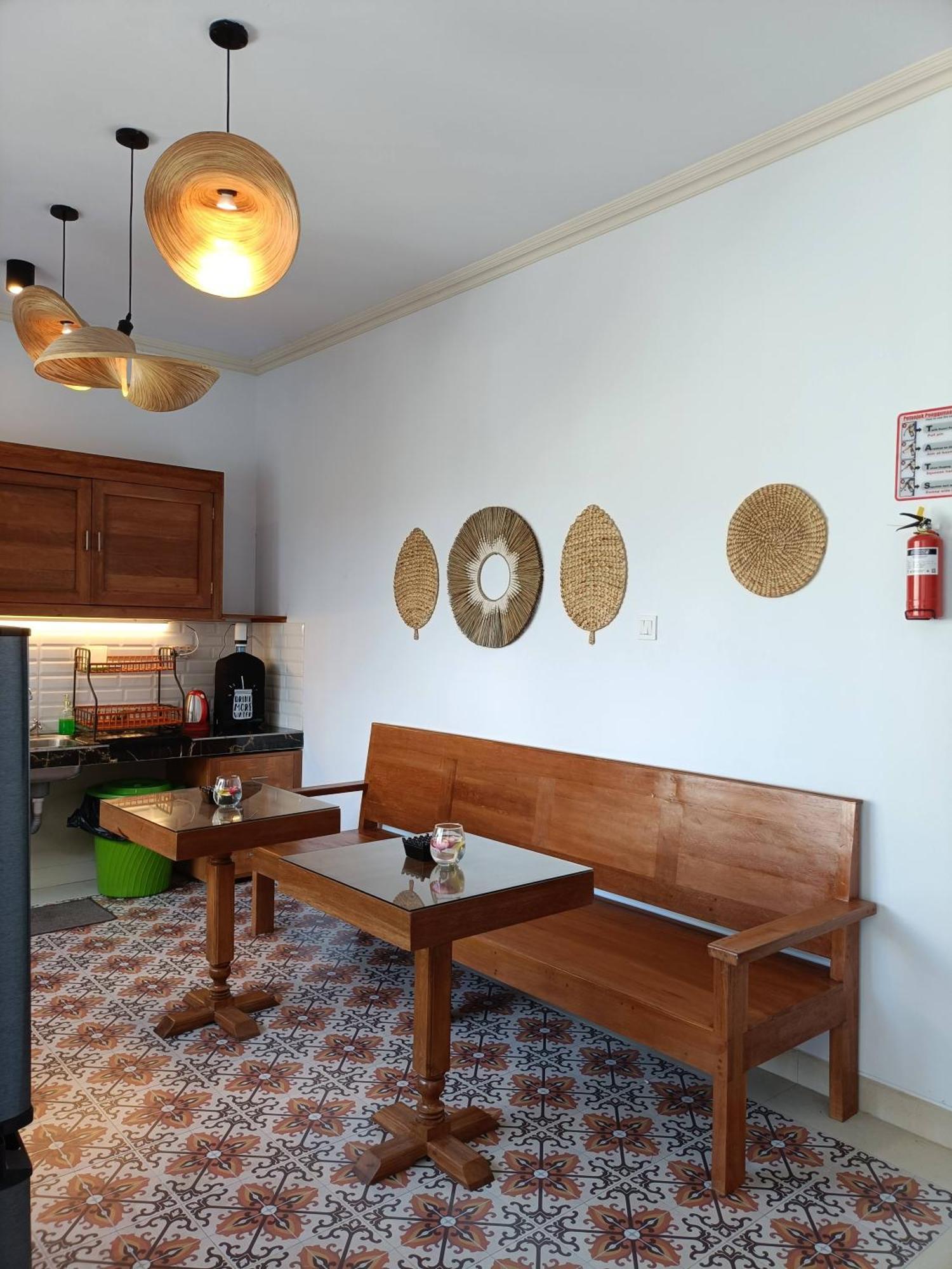 Homestay Living Bali Near Mertasari *
